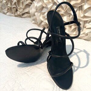 NINE WEST (Merica) Black, Strappy Stilettos
